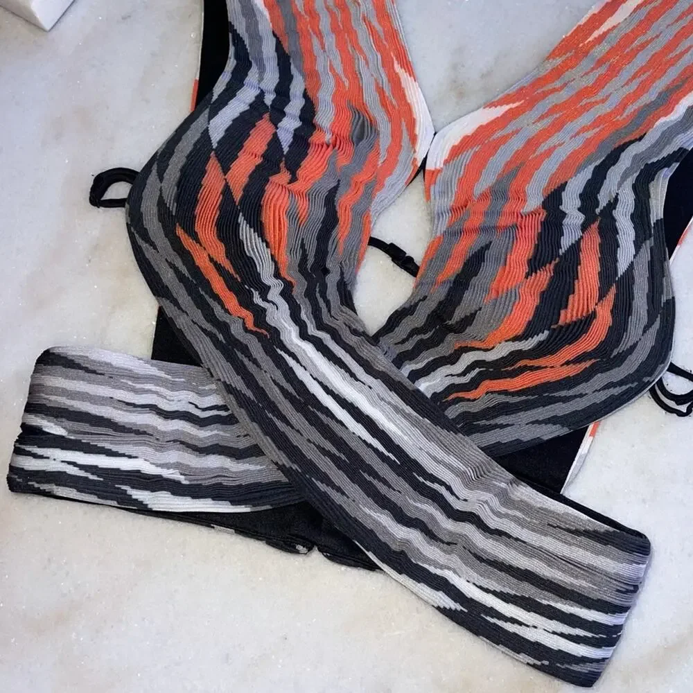 Alexander Wang Accordion Pleated Criss Cross Top in Pavement Woven - Picture 10 of 16